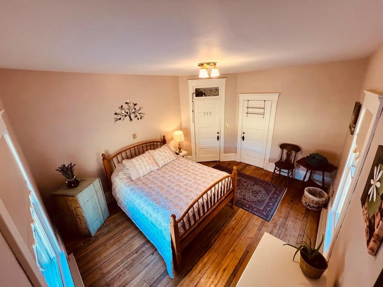 Laurel River Club Bed & Breakfast Or Lrcbnb Dryfork Eksteriør bilde