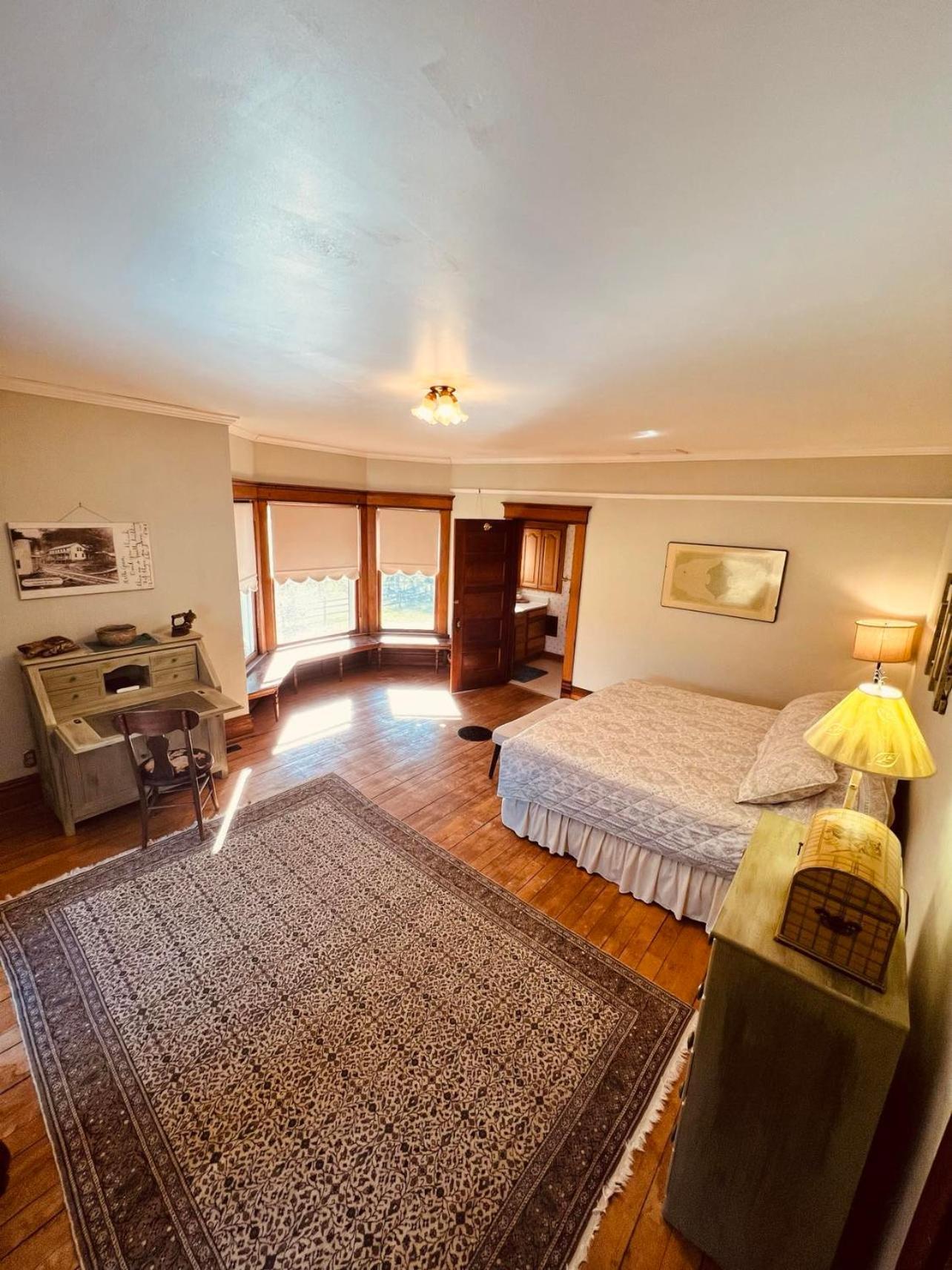 Laurel River Club Bed & Breakfast Or Lrcbnb Dryfork Eksteriør bilde